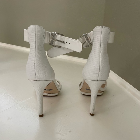 Gianni Bini heels - Picture 2 of 2